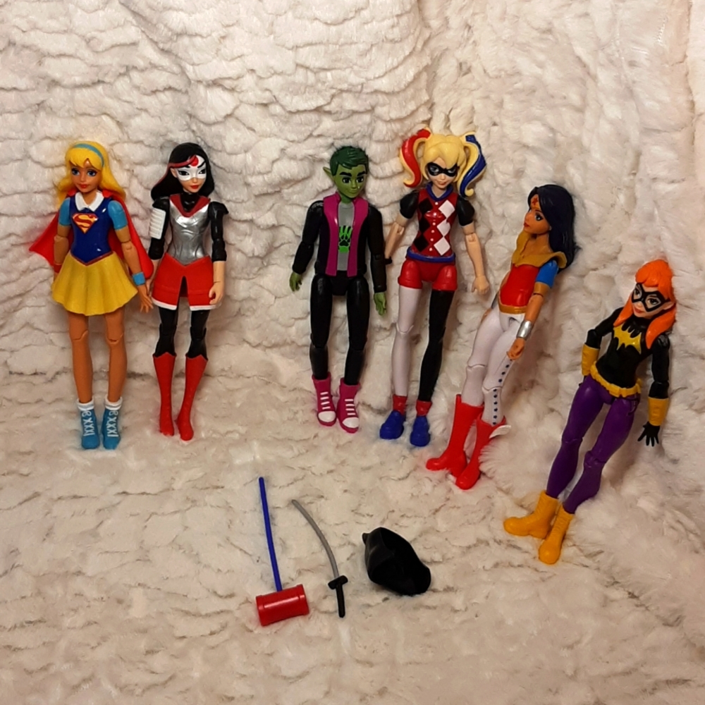 DC Comics 6 inch girls action figures
